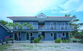 Mila Hotel 2*